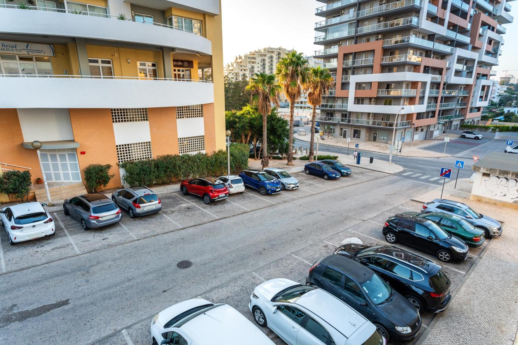 Bnb Homes Praia Da Rocha Beach Bright Apartment 50 M Away From The Ocean Portimao Luaran gambar