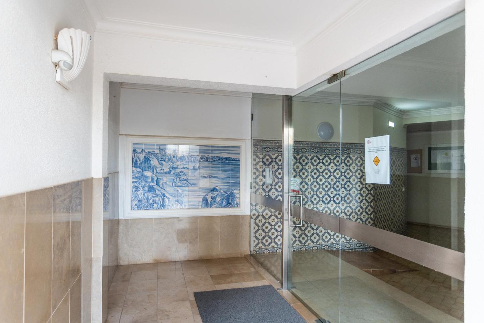 Bnb Homes Praia Da Rocha Beach Bright Apartment 50 M Away From The Ocean Portimao Luaran gambar