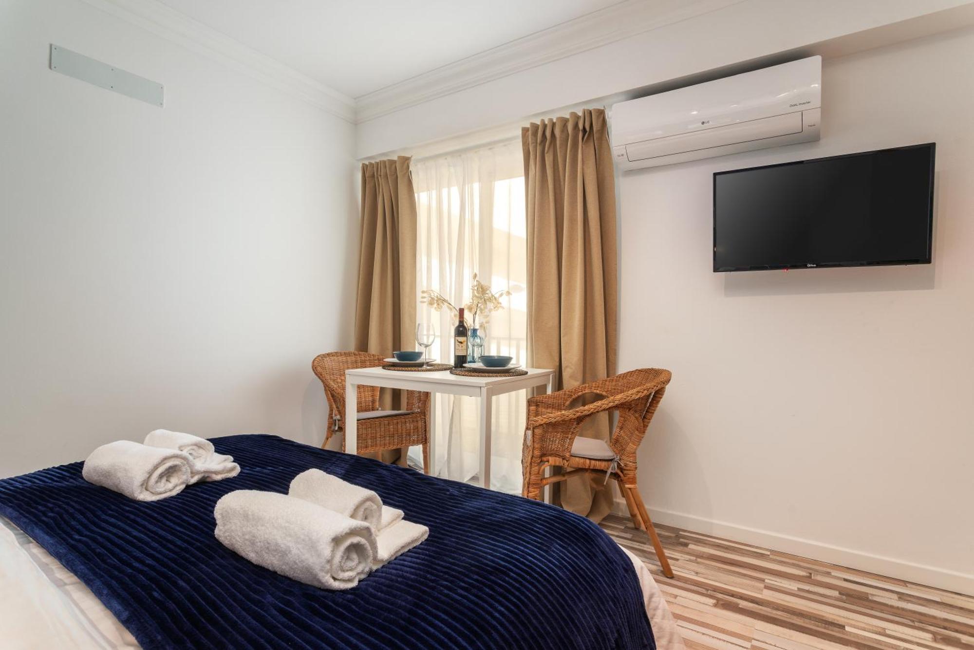 Bnb Homes Praia Da Rocha Beach Bright Apartment 50 M Away From The Ocean Portimao Luaran gambar